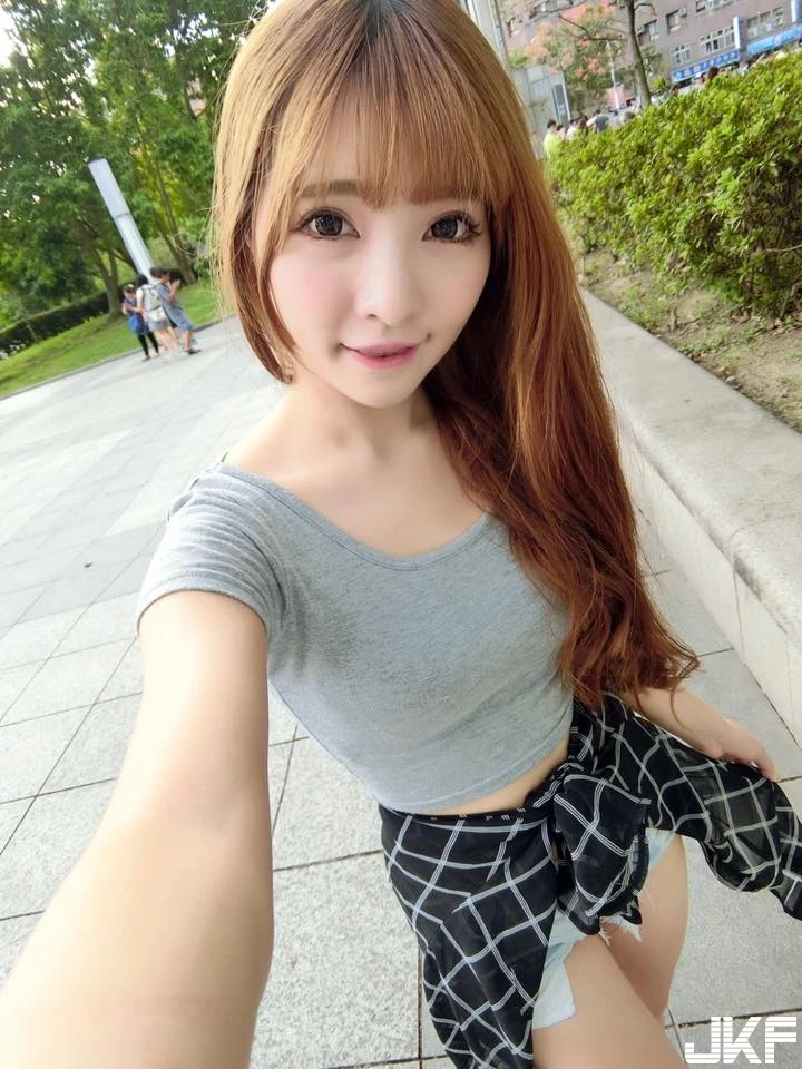 16801949.webp