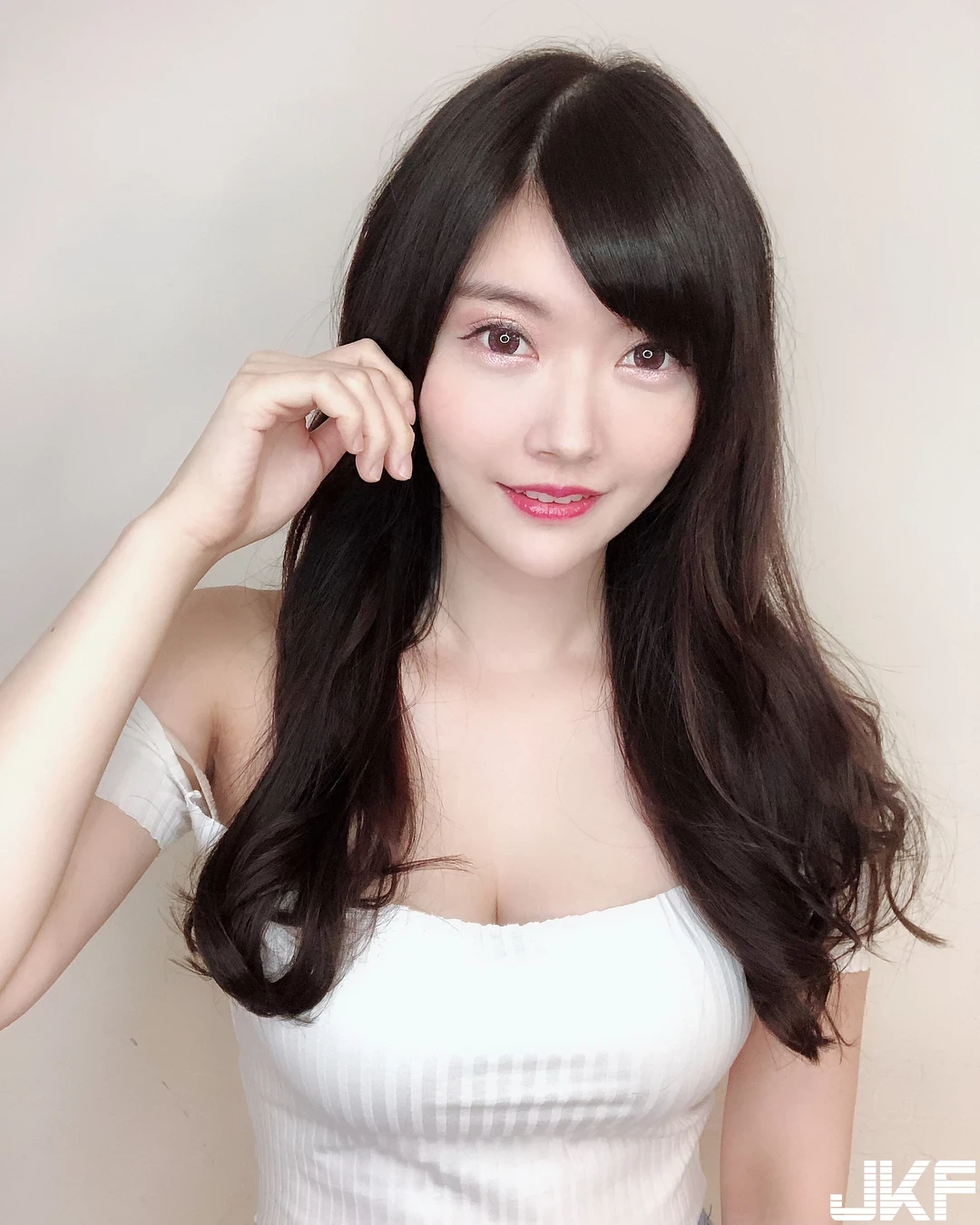 4744187.webp