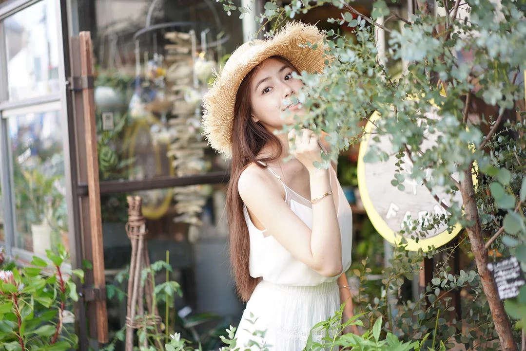 4275781.webp