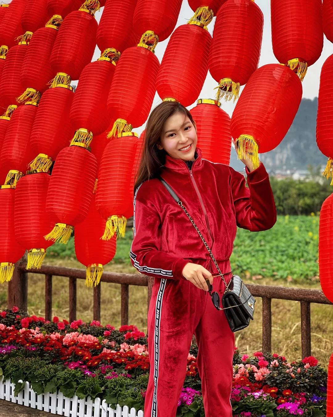 4316679.webp