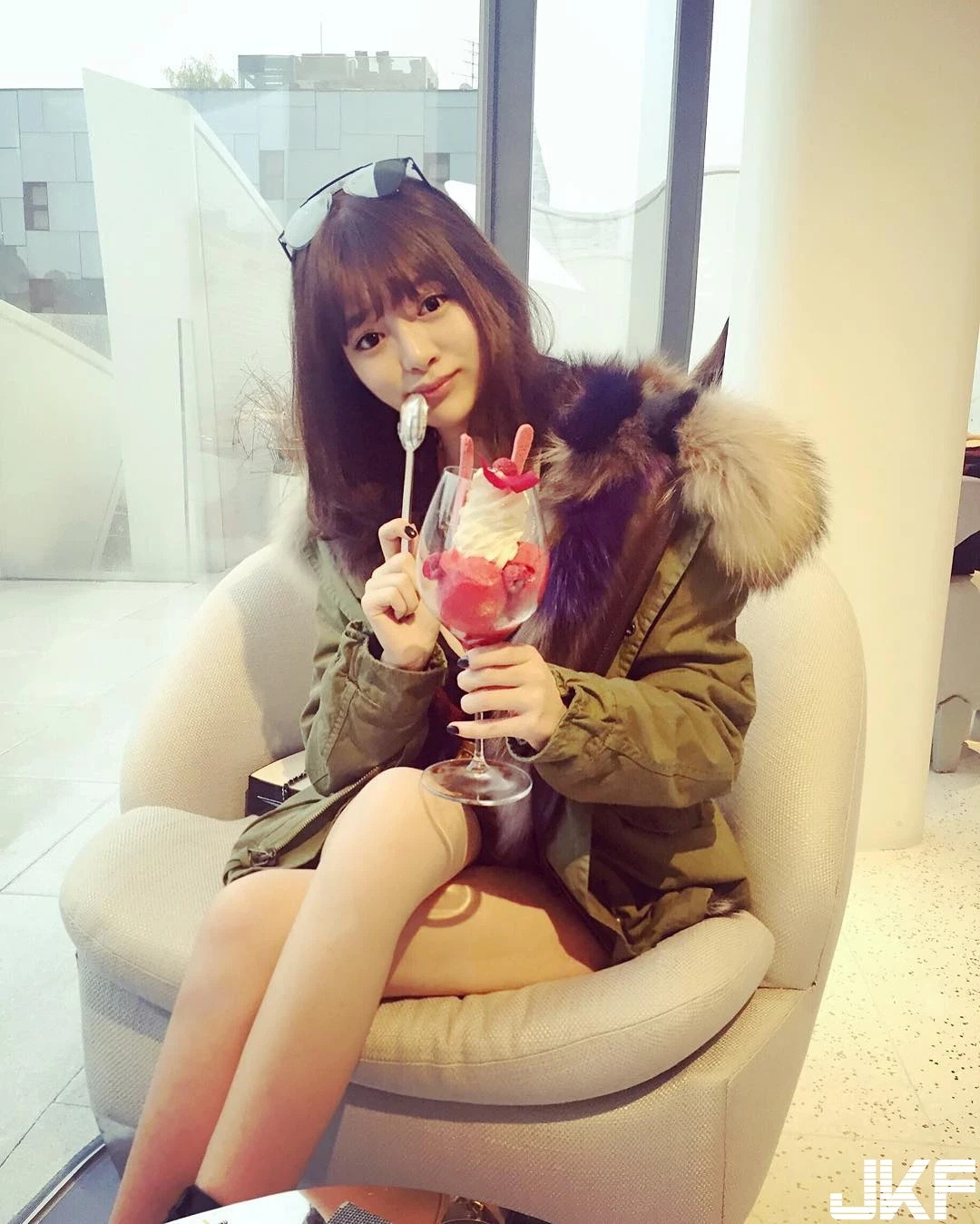 4594910.webp