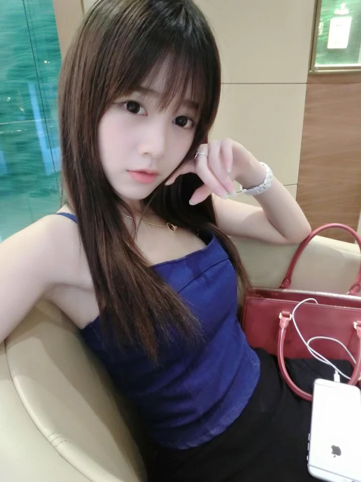 4368239.webp