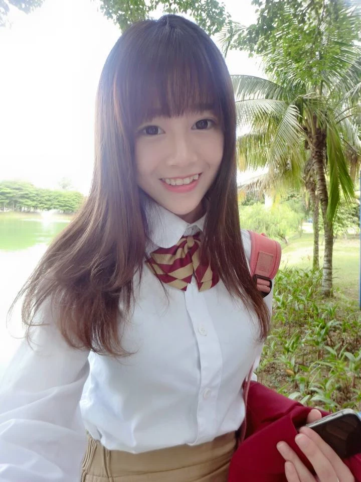 4368240.webp
