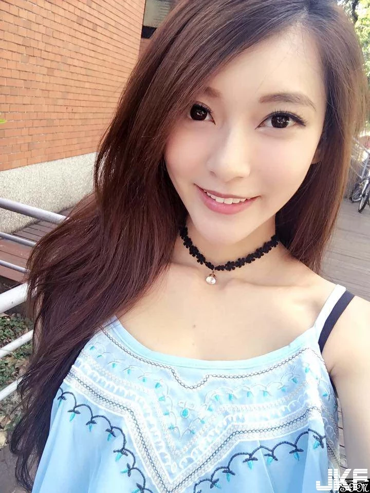 16793047.webp