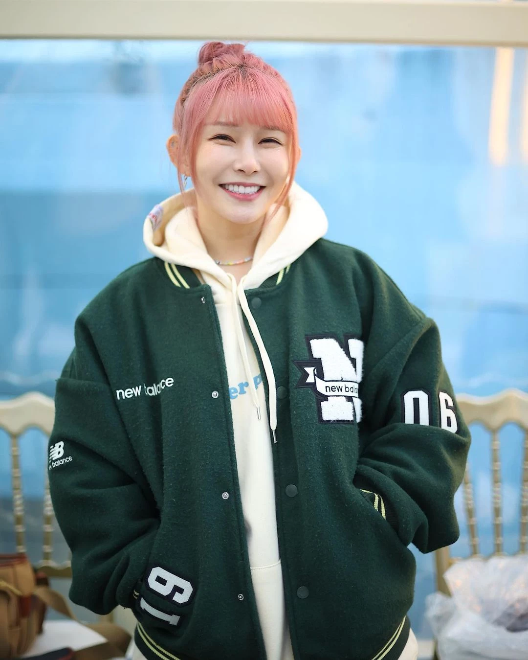 24318860.webp
