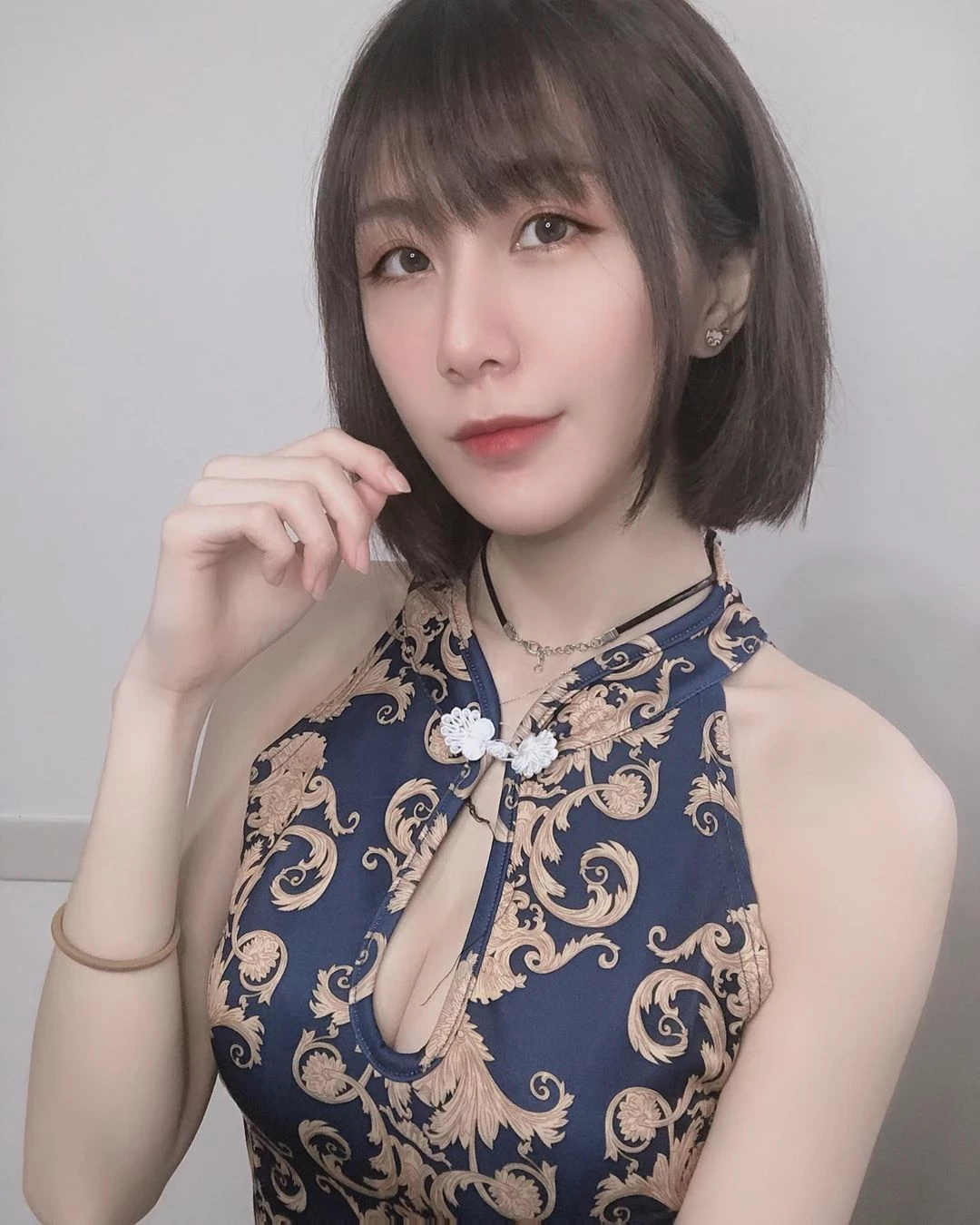 4103802.webp