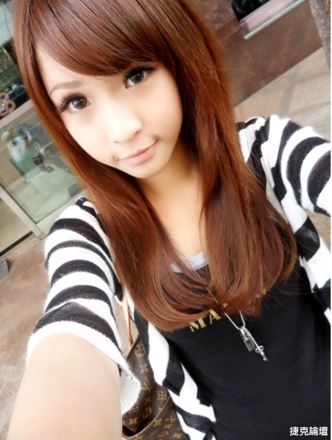 17564303.webp