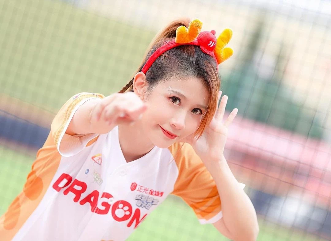 28151750.webp