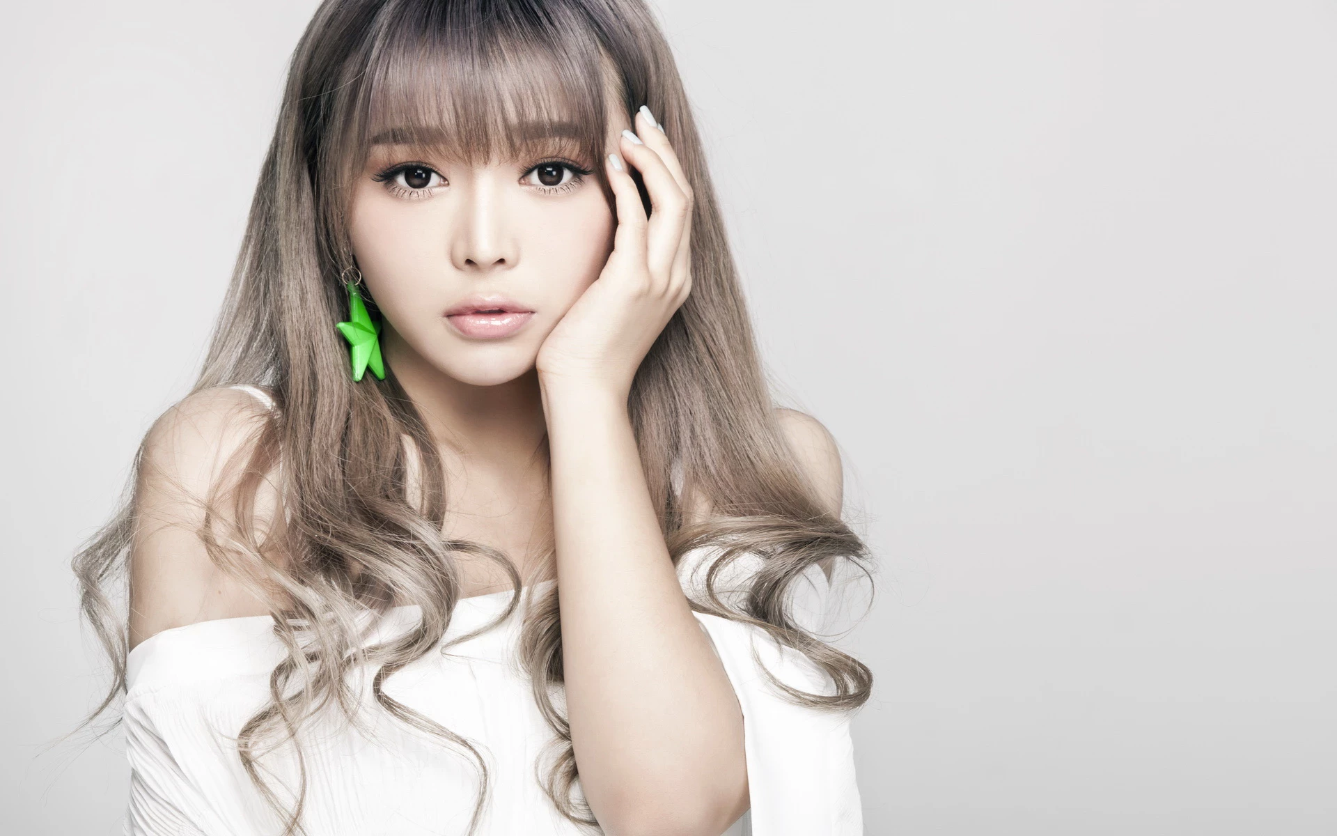 17097673.webp