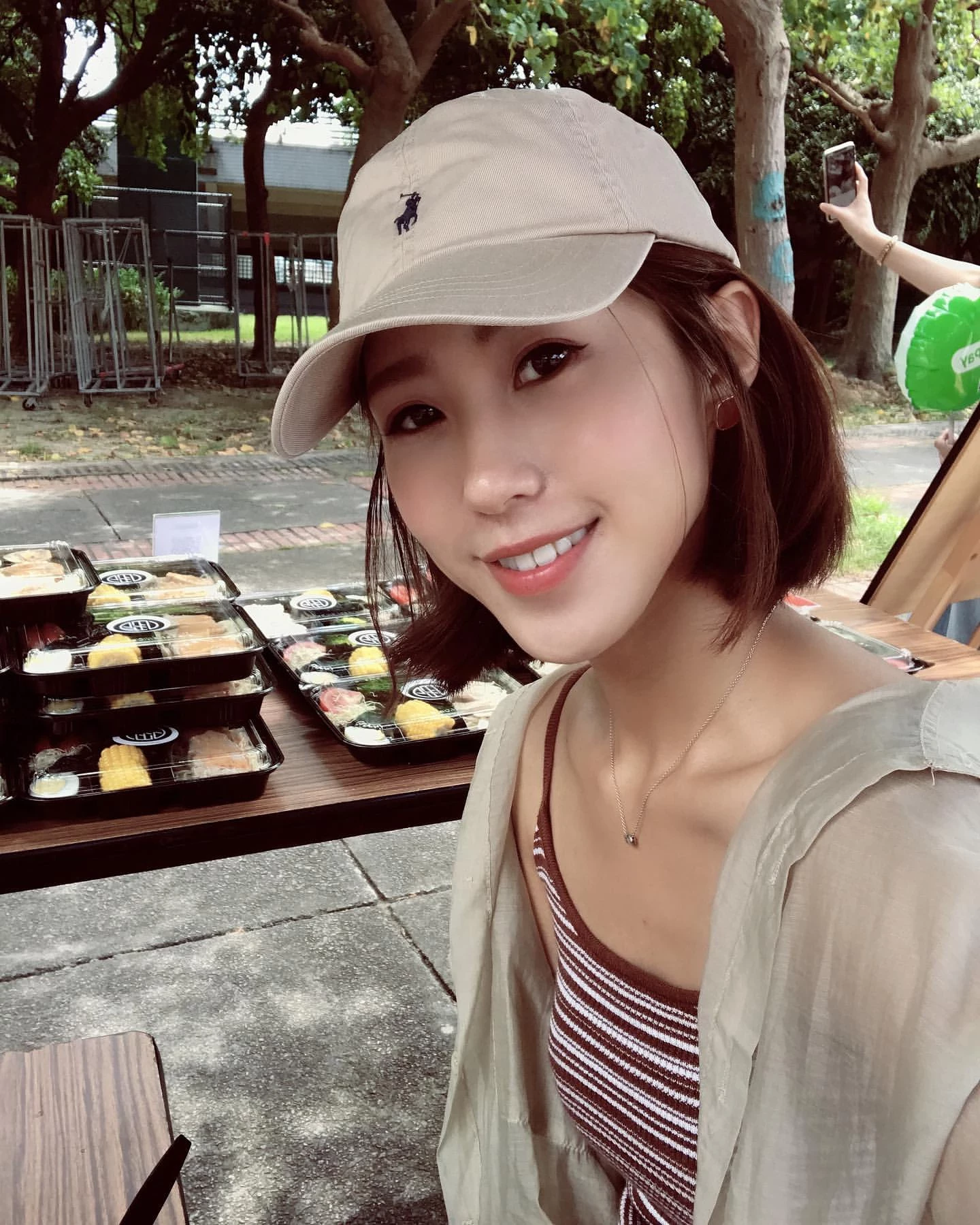 4221023.webp