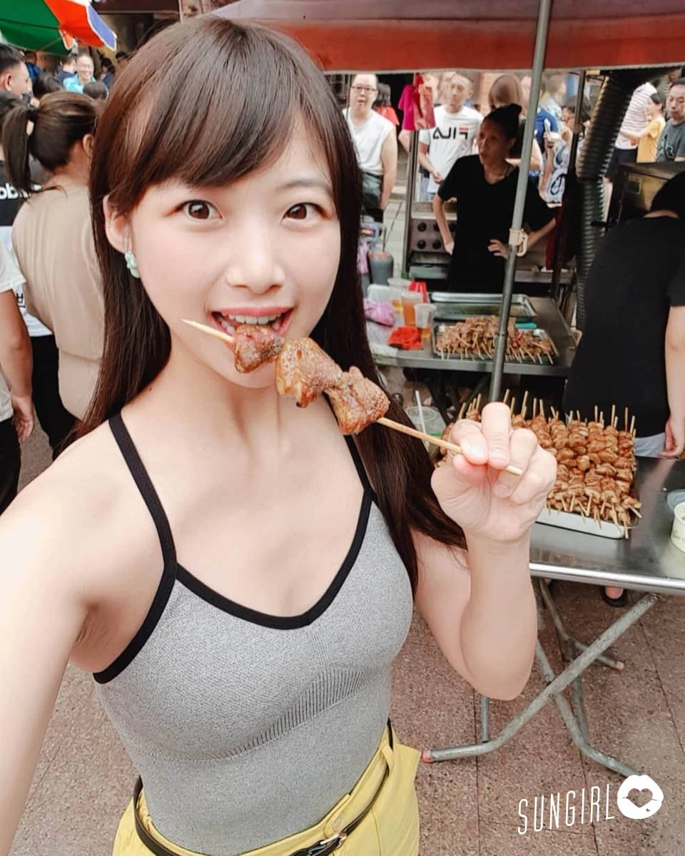 4006400.webp