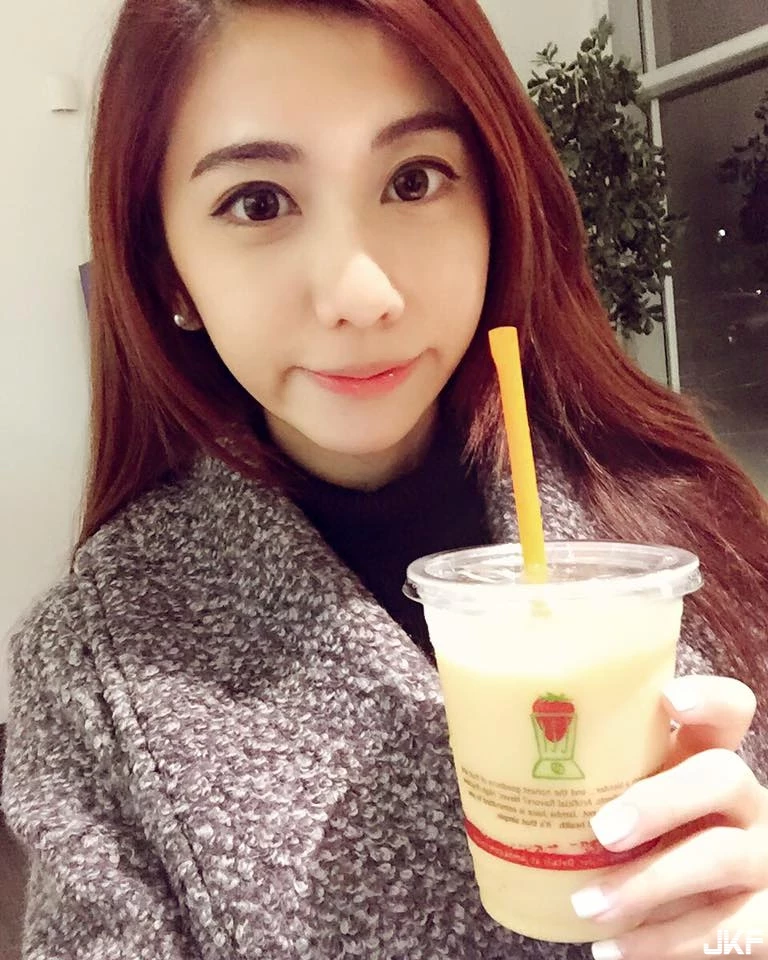 16890462.webp