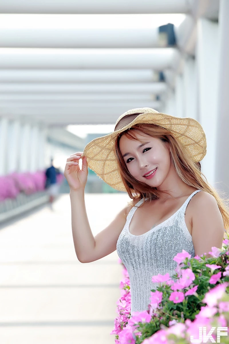 16844122.webp