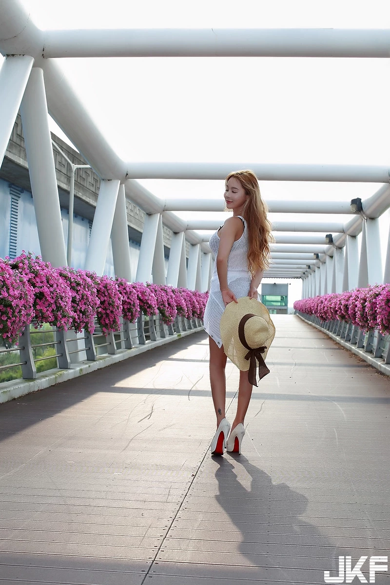 16844123.webp