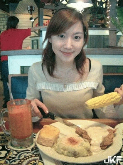 16873527.webp