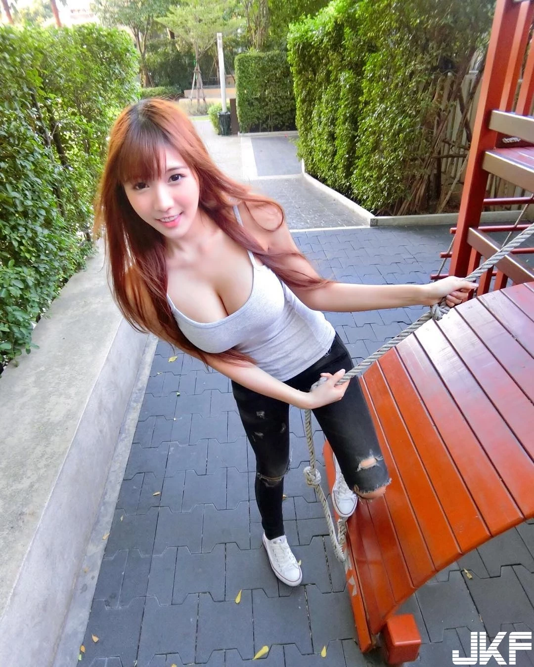16801710.webp
