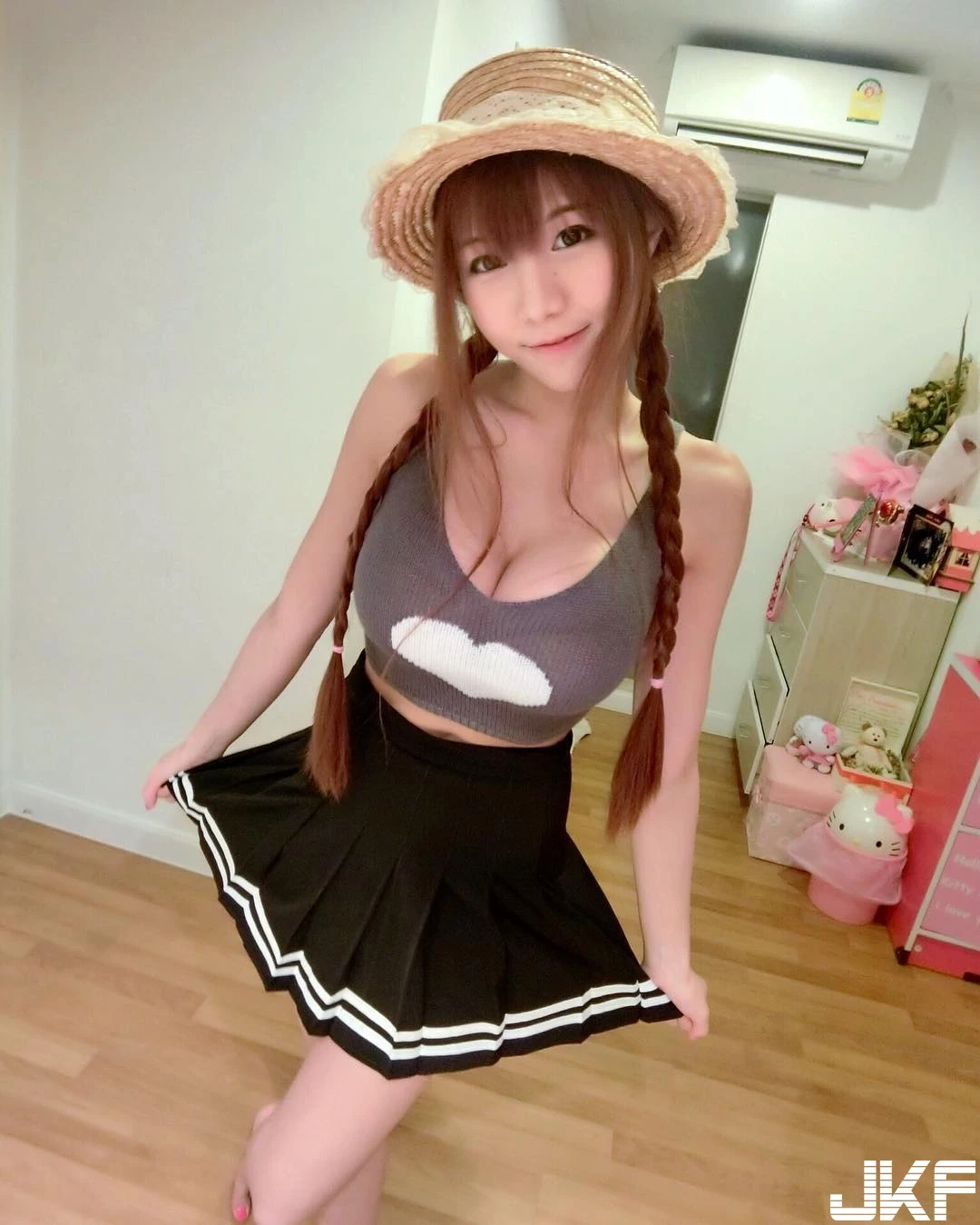 16801748.webp