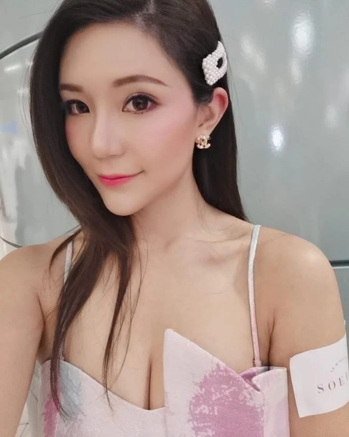 4099628.webp