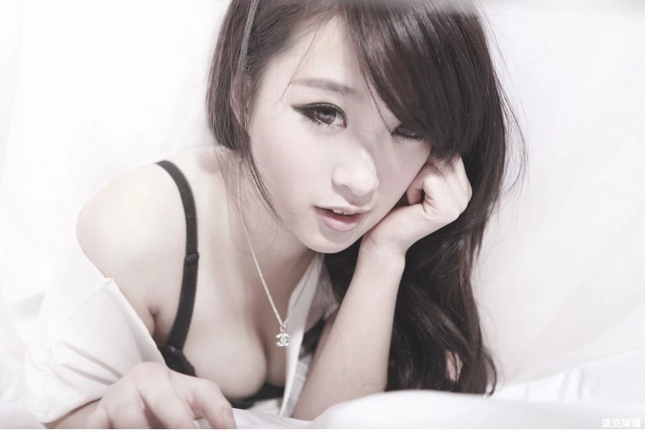 17711176.webp