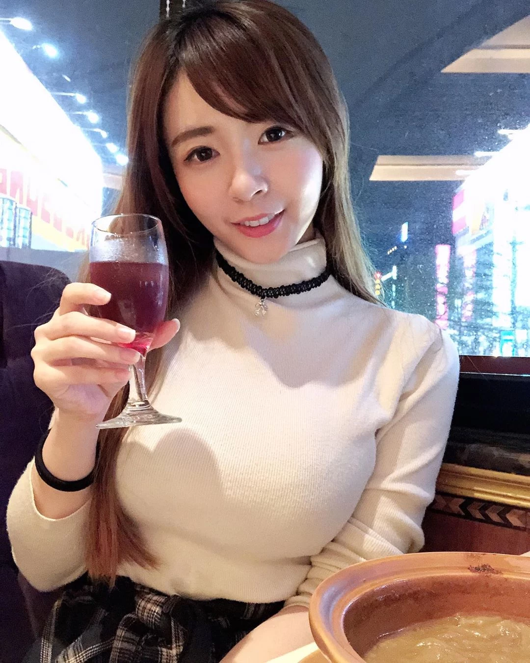 4031895.webp
