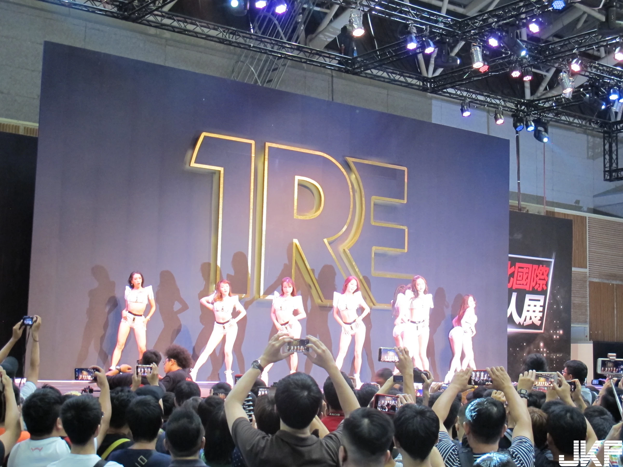 4736734.webp