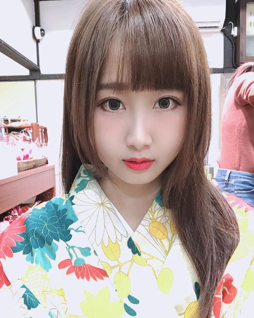 4047001.webp