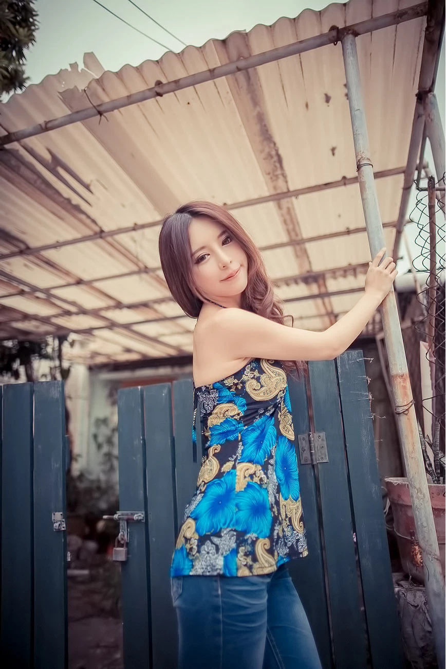4407274.webp