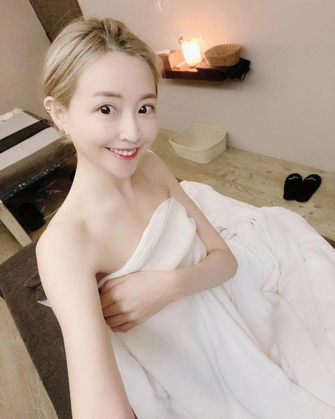 19541362.webp