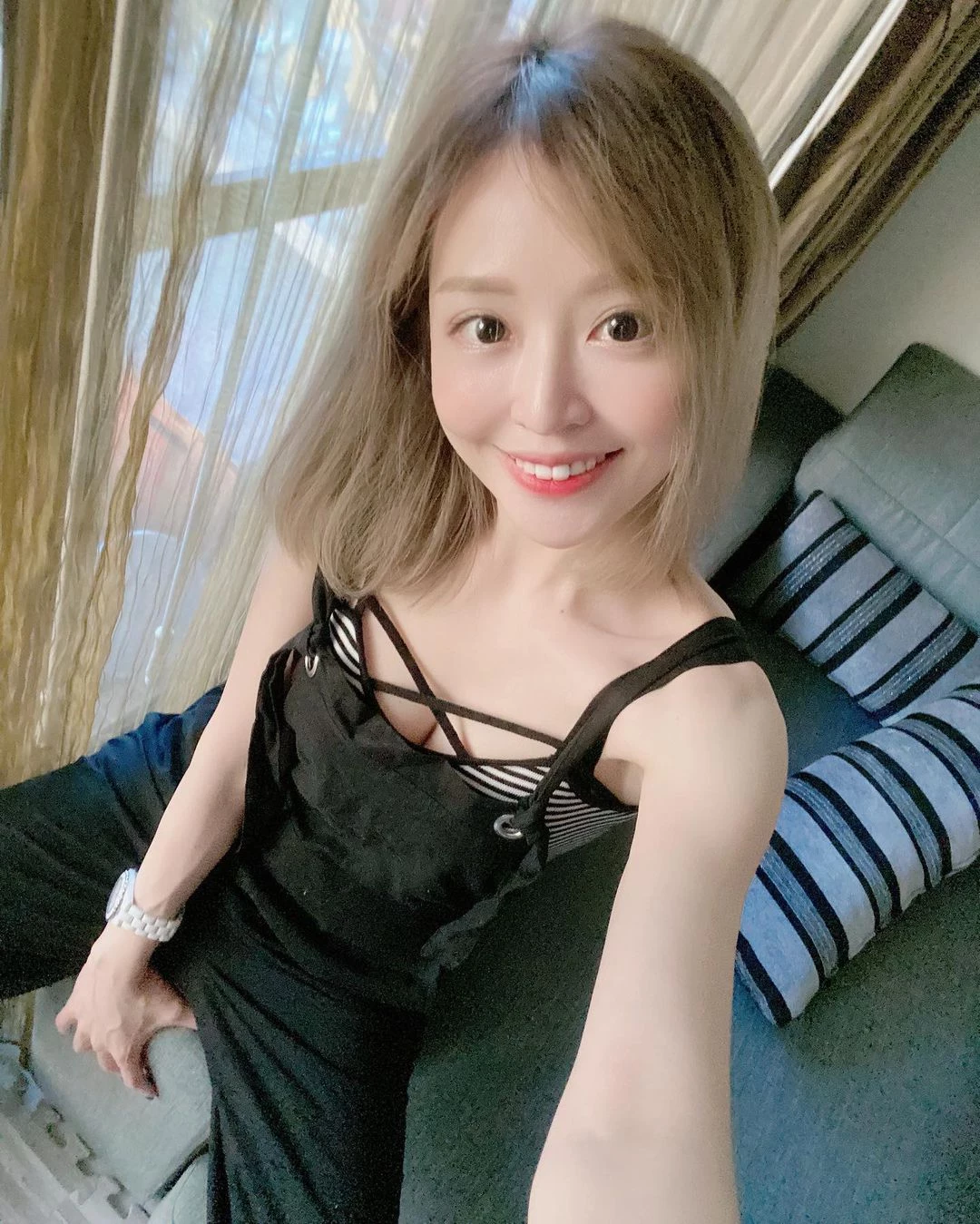 19541373.webp