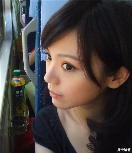 17538073.webp