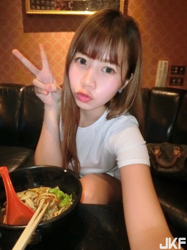 16825403.webp