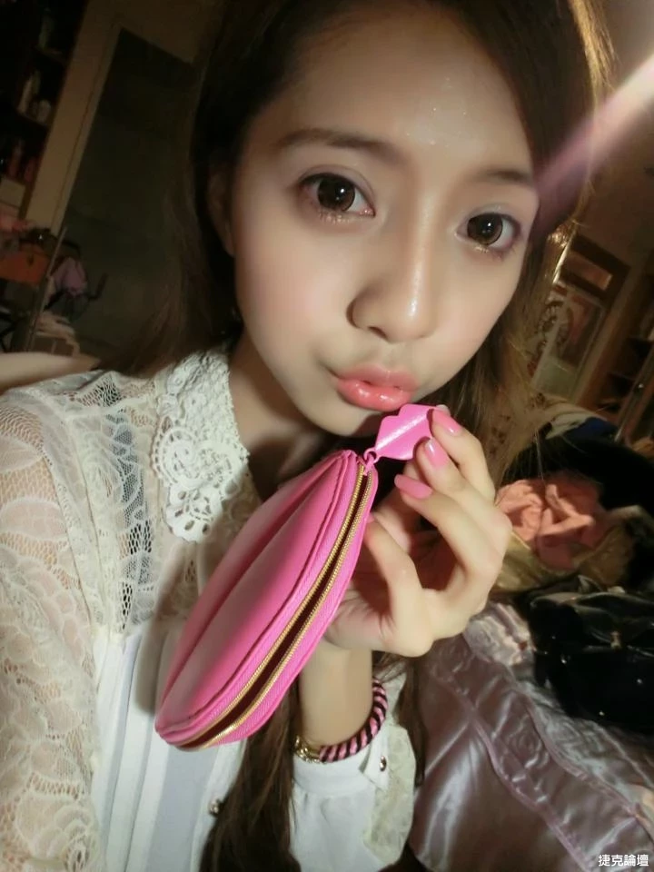 17341094.webp