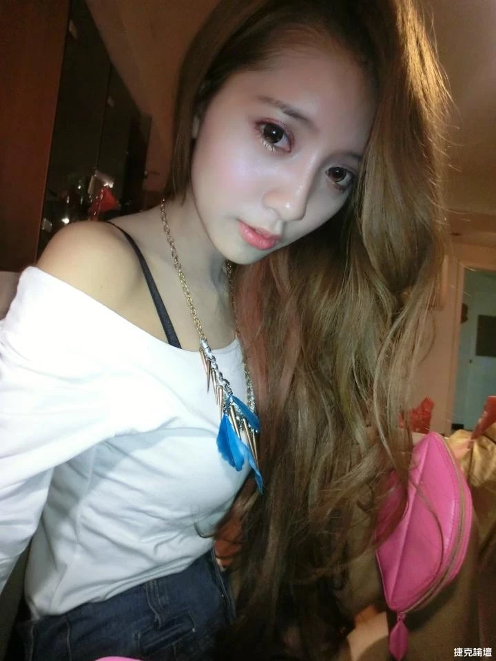 17341107.webp