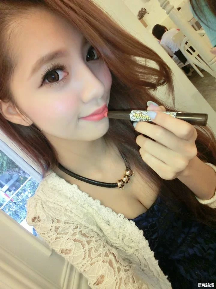 17268655.webp