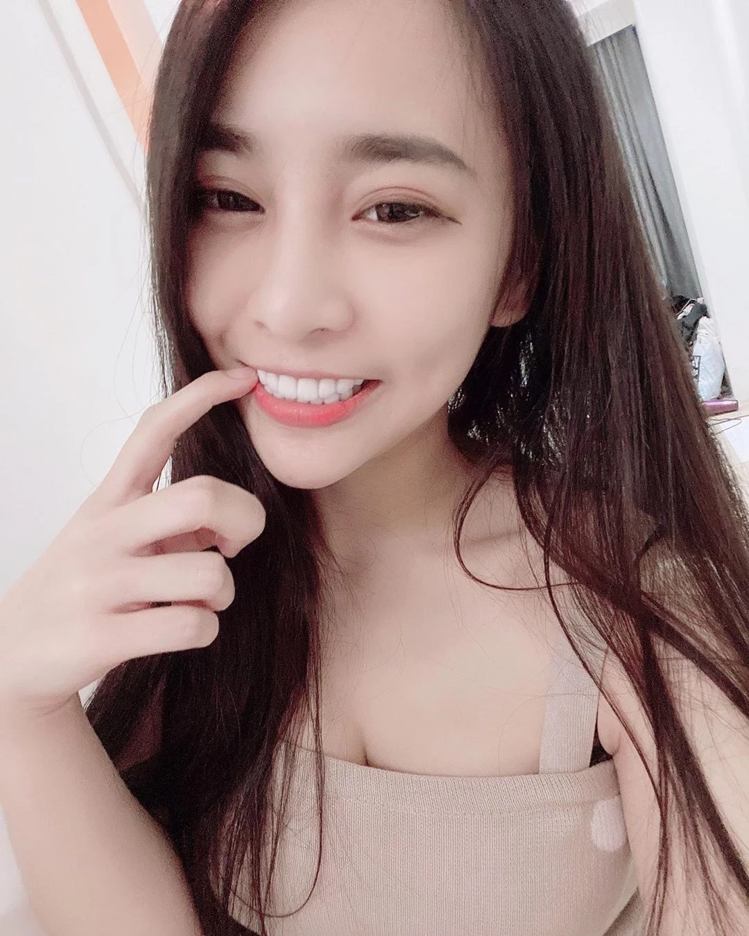 4094818.webp
