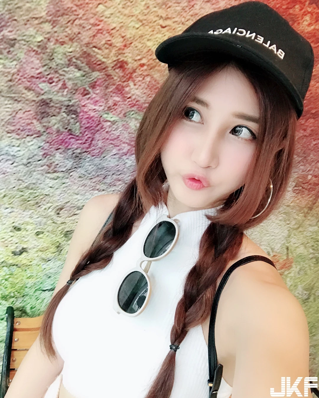 4815404.webp