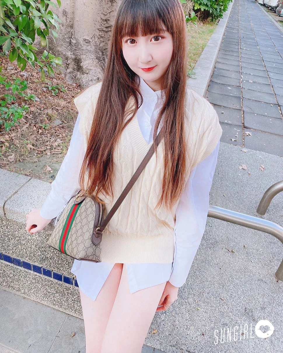 4064002.webp
