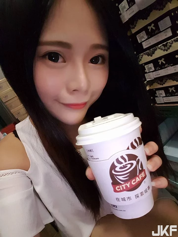 16801506.webp