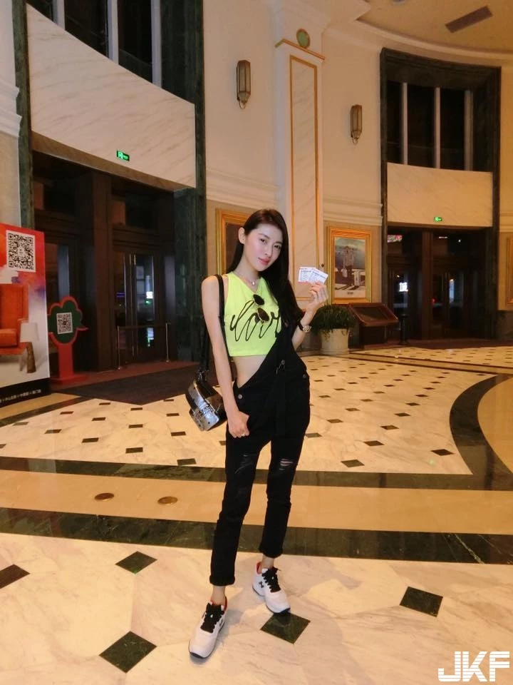 16809961.webp