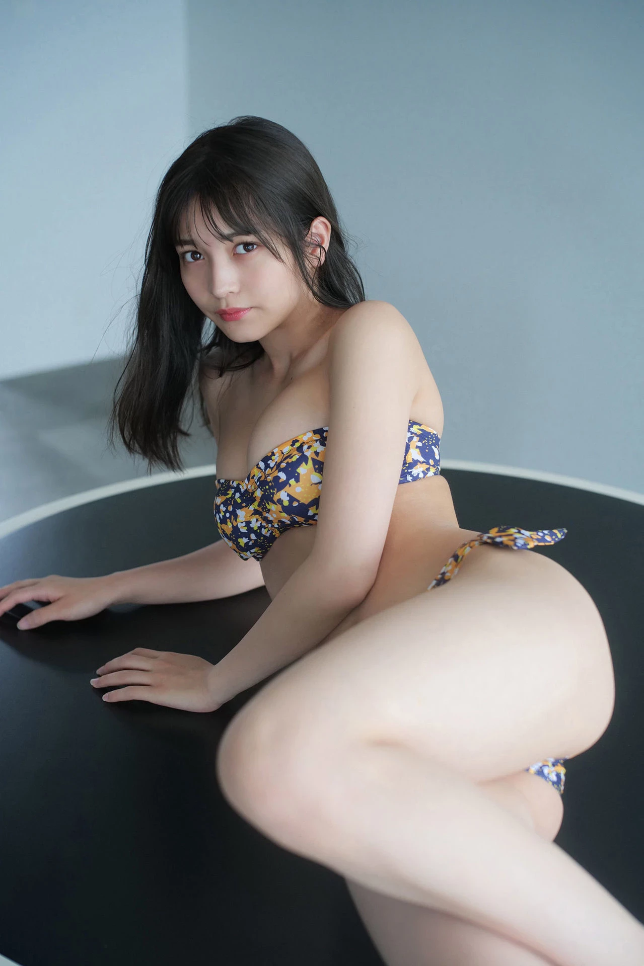 28476030.webp