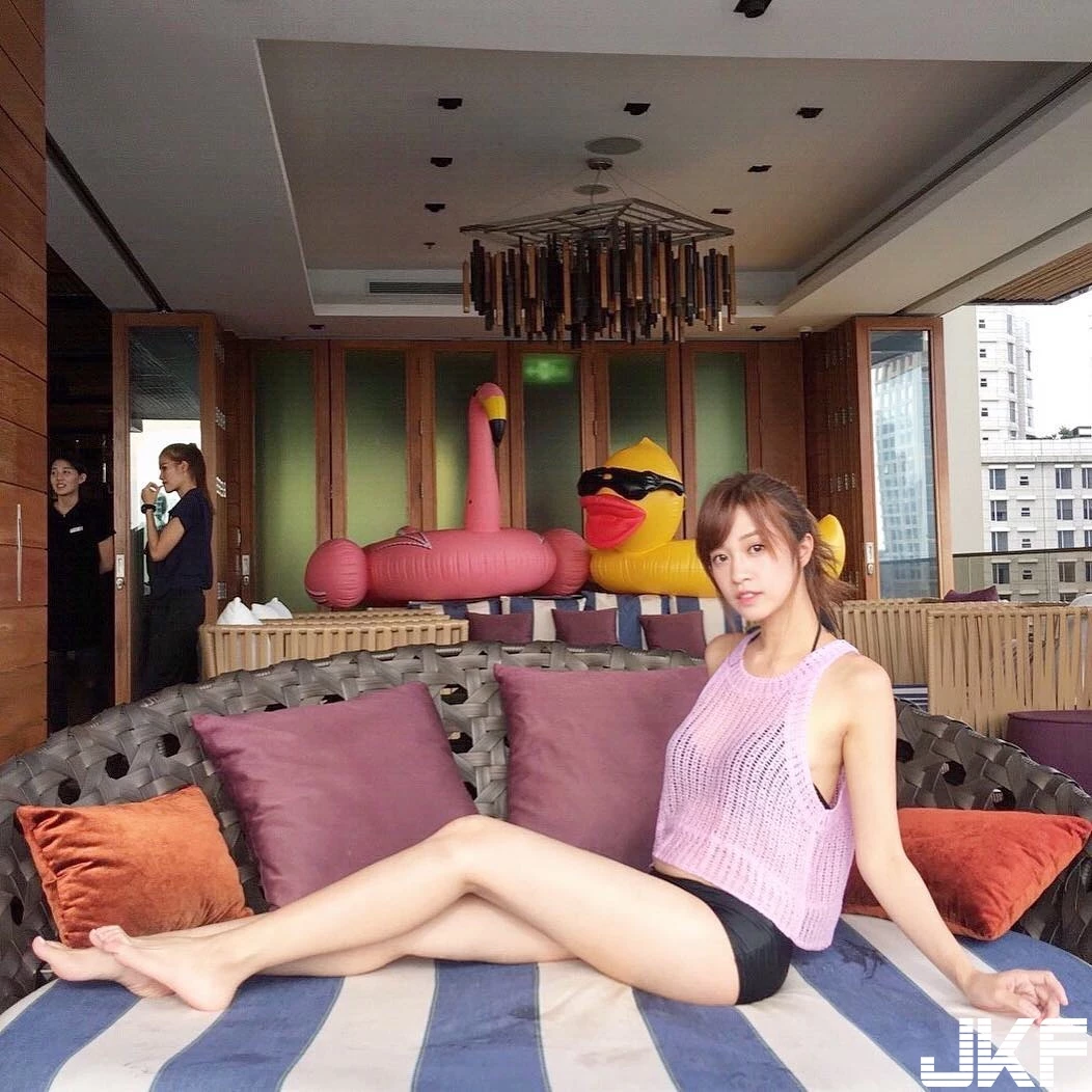 5043065.webp