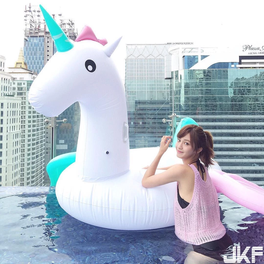 5043066.webp
