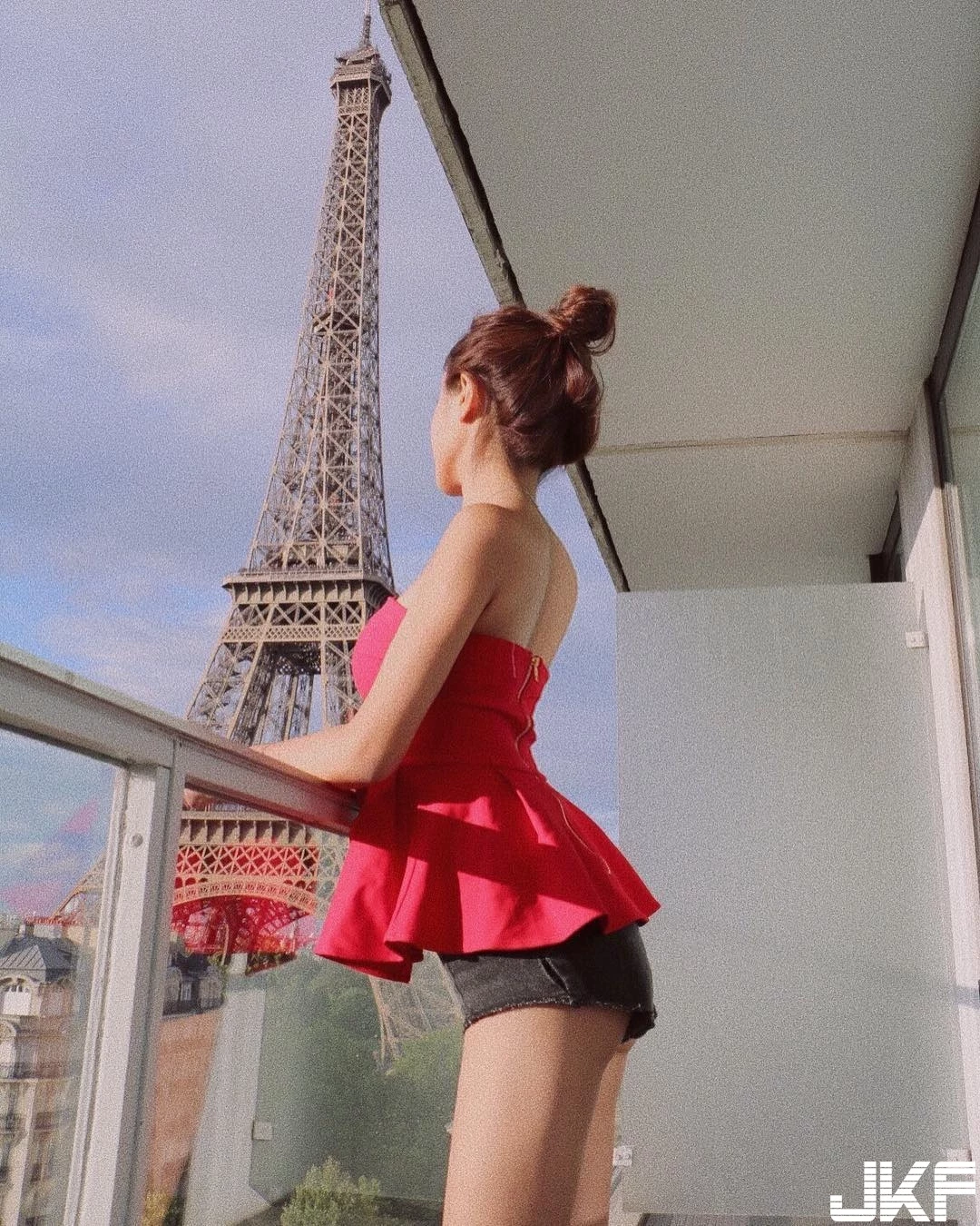 5022724.webp