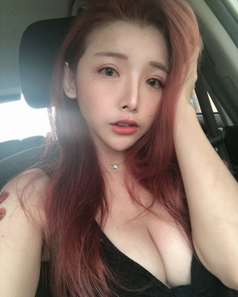 4064620.webp