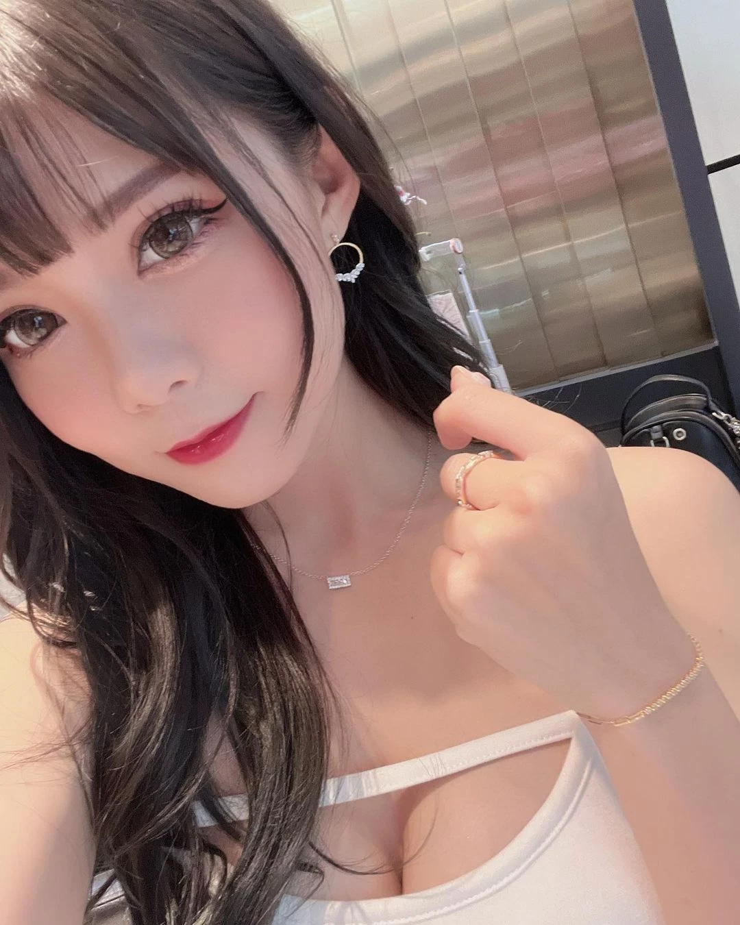 22879943.webp