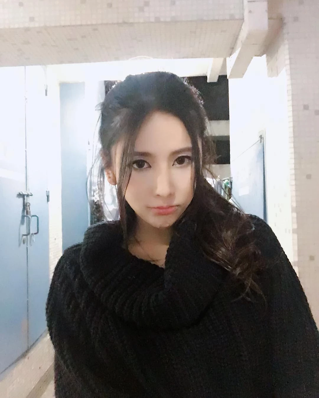 4360846.webp