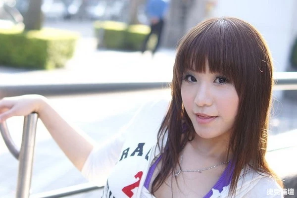 17564210.webp