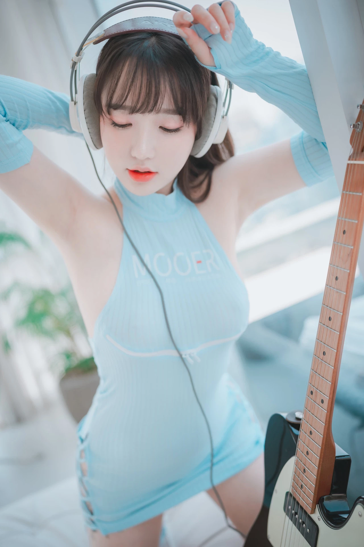 28474073.webp