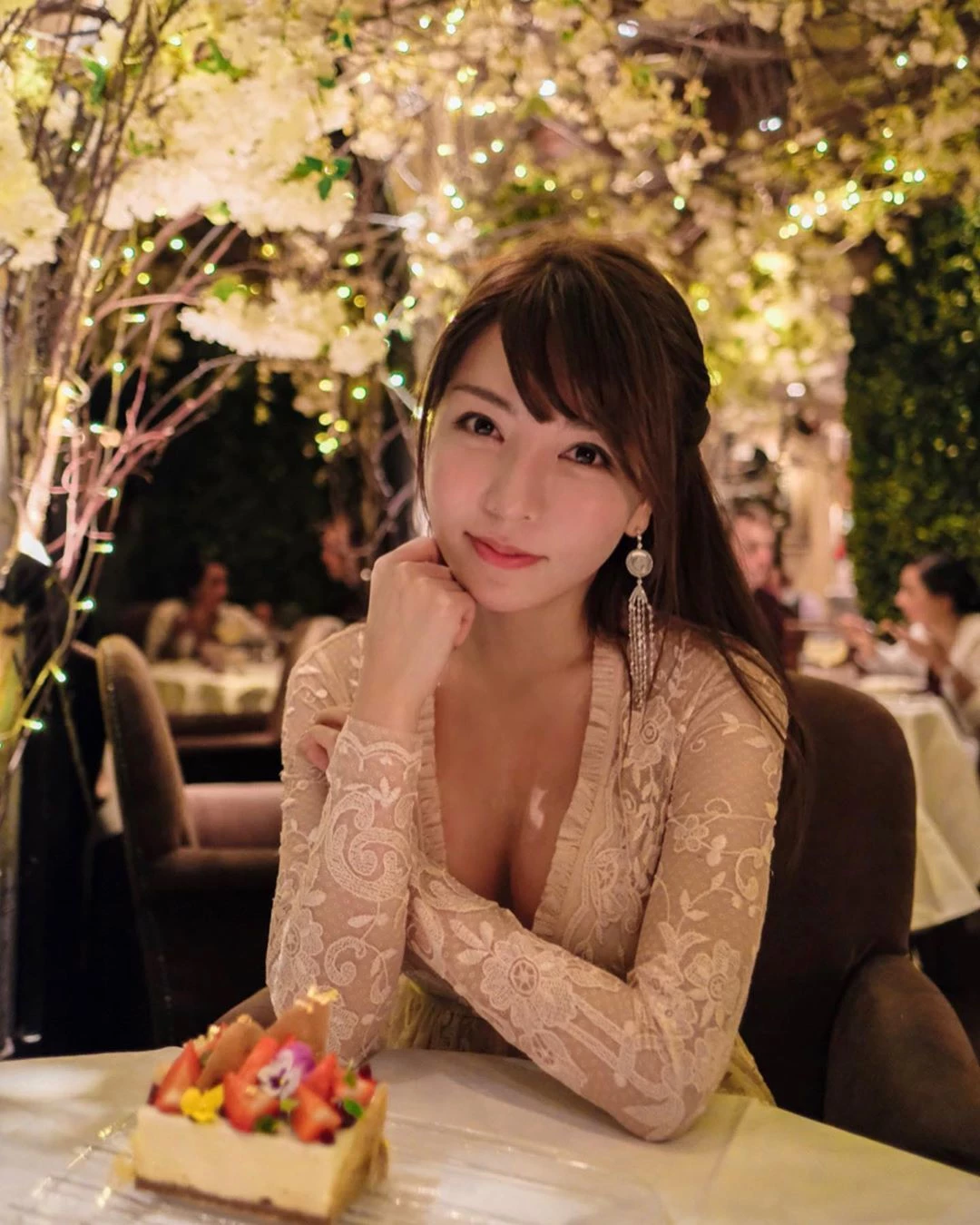 4133648.webp