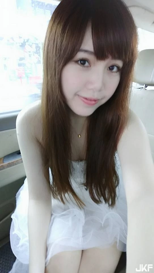 16890865.webp